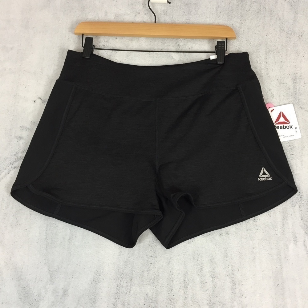 NEW Reebok Shorts Sz Medium Slim Fit Moisture Wicking Workout Sports Athletic